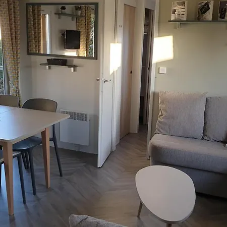 Mobilhome Grand Confort 4* Lattes